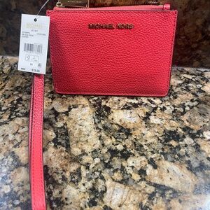 Michael Kors Jet Set Coin Purse Wristlet Strap, Inner Keychain ID Spiced Coral